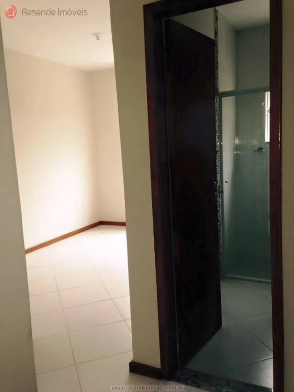 Foto 3 de 13 - Casa para venda em Jardim do Sol